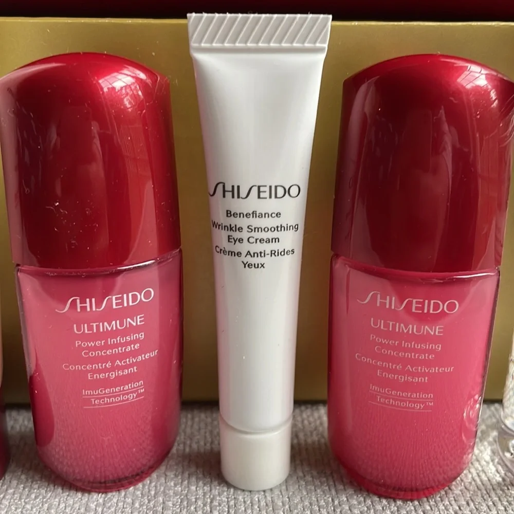 Shiseido travel sized products with makeup pouch and gift box
